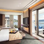 Mandarin Oriental Bosphorus, מלון 5*