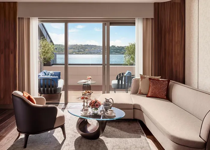 Mandarin Oriental Bosphorus, Отель 5*