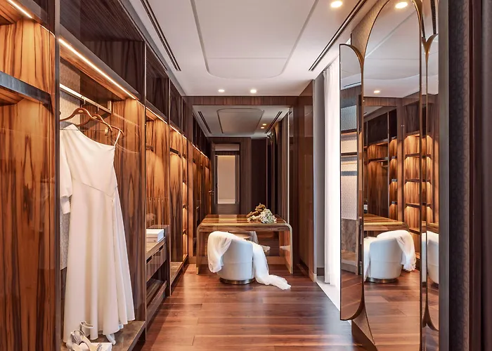 Mandarin Oriental Bosphorus, Отель 5*